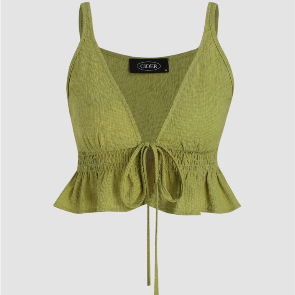 green tie front top